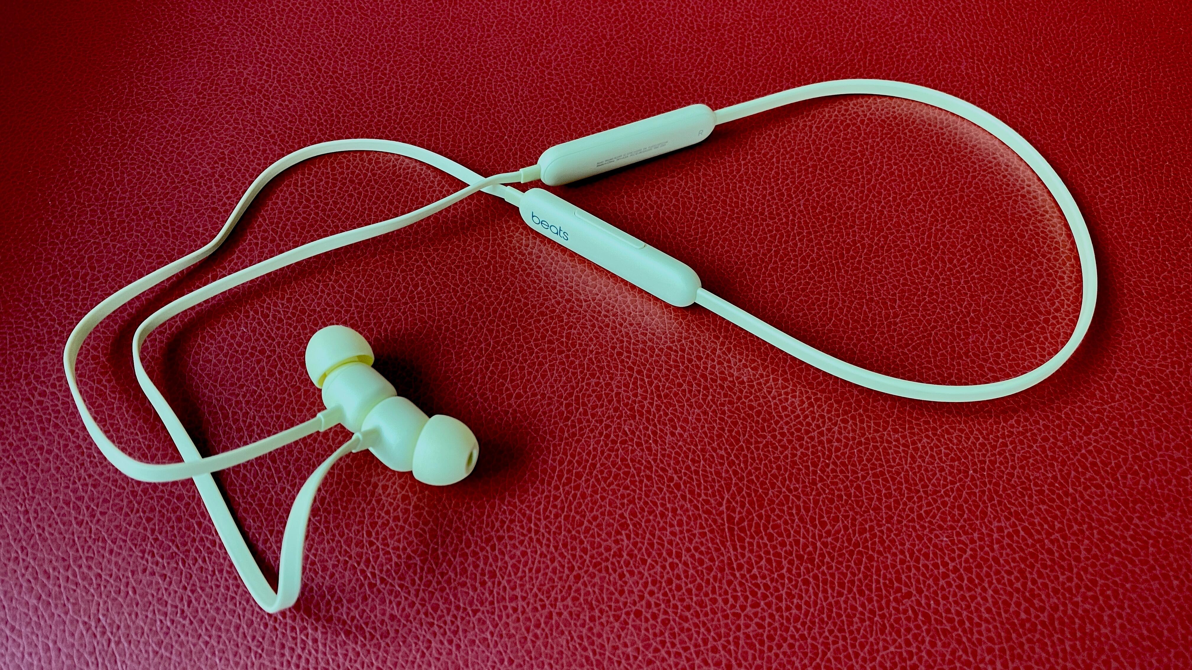 beats no wire earbuds